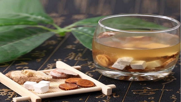 白术茯苓泡水