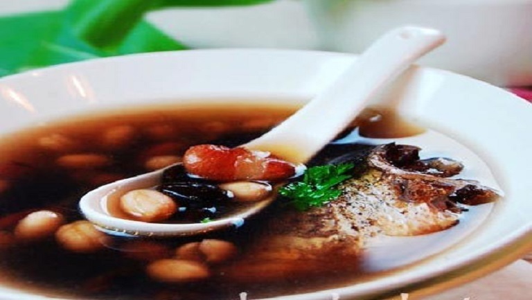 黑豆鸡汤