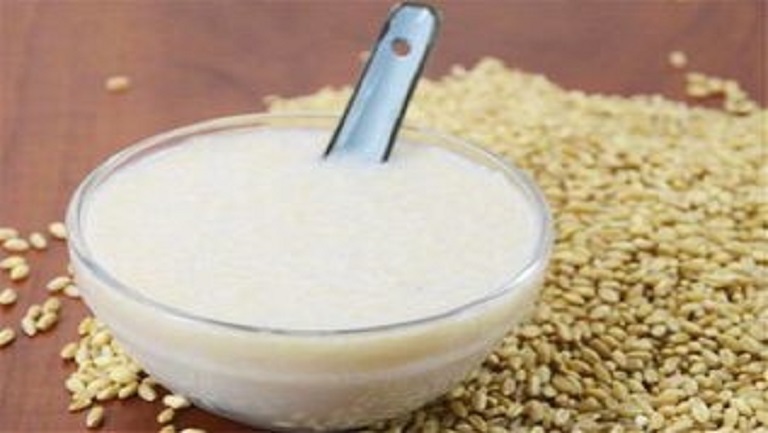 牛奶燕麦粥