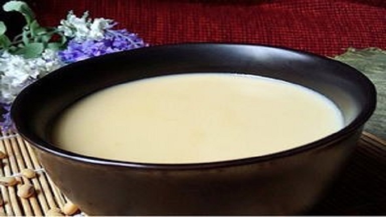 黄豆花生豆浆