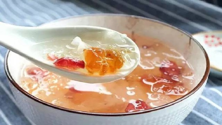 桃胶皂角米羹