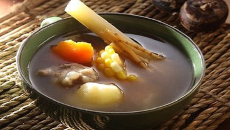 竹蔗茅根汤