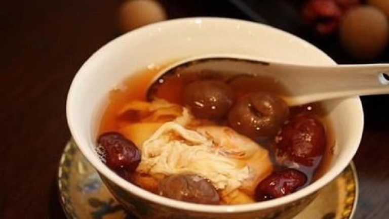 红枣桂圆鸡蛋汤
