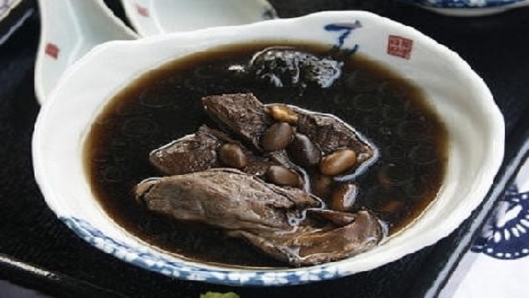 黑豆炖鸭汤
