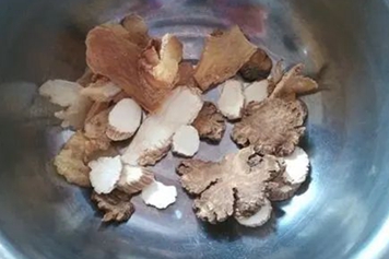 白芷川芎天麻合用
