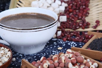 茯苓加薏米