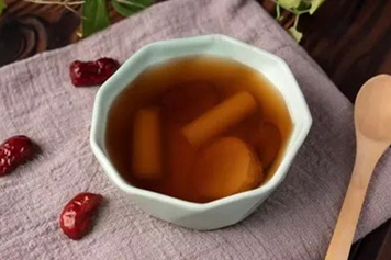 白萝卜红糖水