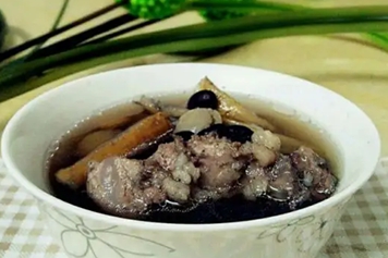 黑豆黄芪汤